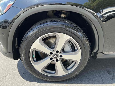 Used 2018 Mercedes-Benz GLC 300 4MATIC image 74