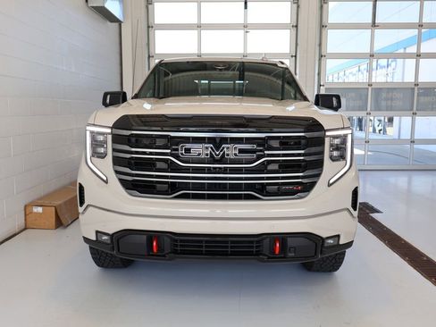 New 2026 GMC Sierra 1500 AT4 w/ Technology Package AWD/4WD image 5