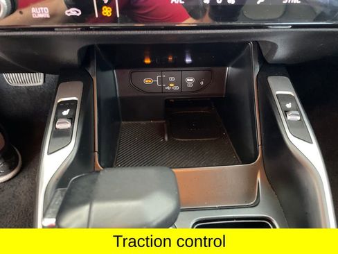 Used 2024 Kia Sorento S FWD image 22