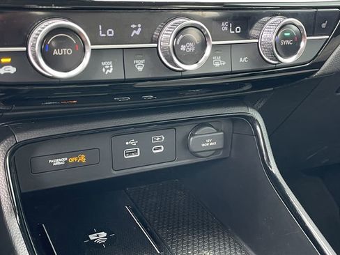 Used 2025 Honda CR-V EX-L image 18