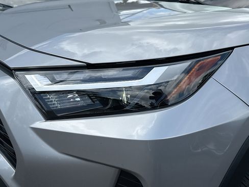 Used 2024 Toyota RAV4 XLE w/ Convenience Package image 9