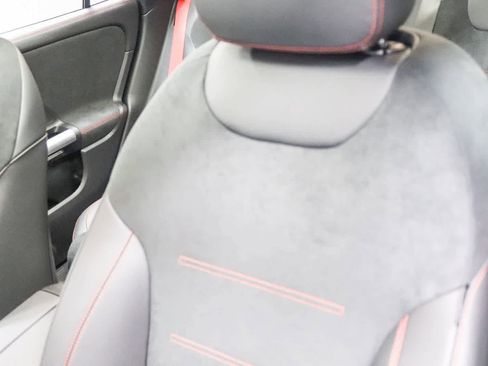 New 2025 Mercedes-Benz GLA 35 AMG AMG GLA 35 image 23