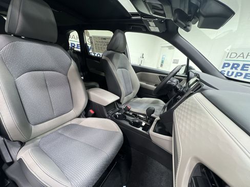 New 2026 Subaru Forester Premium AWD/4WD image 24