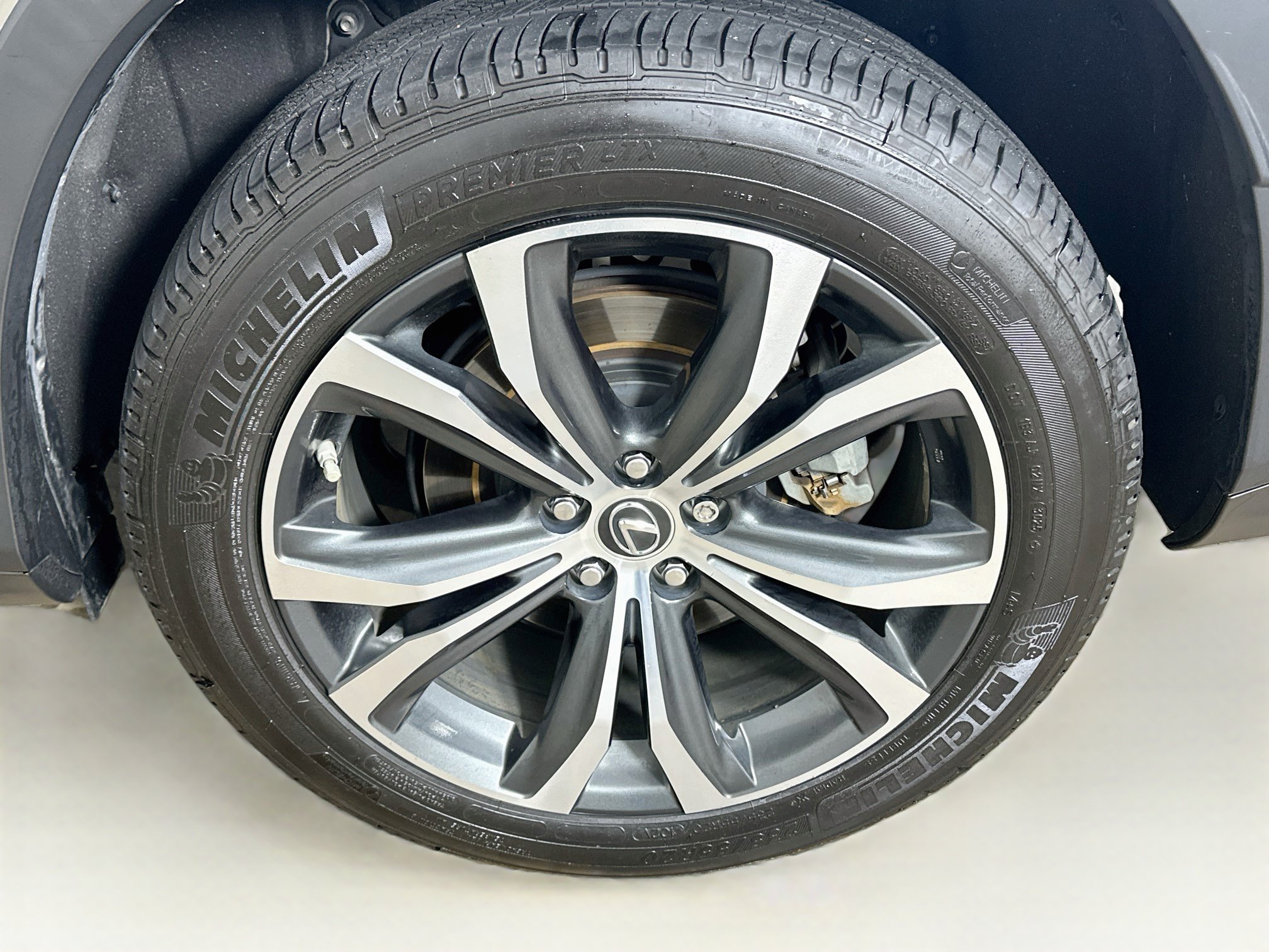 Used 2021 Lexus RX 450h AWD w/ Premium Package image 11