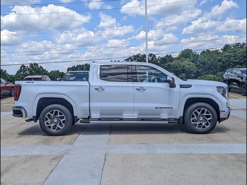 New 2026 GMC Sierra 1500 SLT w/ SLT Premium Plus Package AWD/4WD image 6