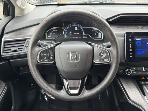 Used 2018 Honda Clarity Plug-In Hybrid image 11