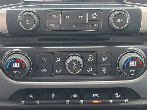 Used 2017 GMC Sierra 1500 SLT w/ SLT Premium Package image 18