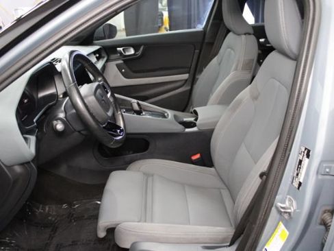 Used 2022 Polestar Polestar 2 w/ Plus Package AWD/4WD image 10