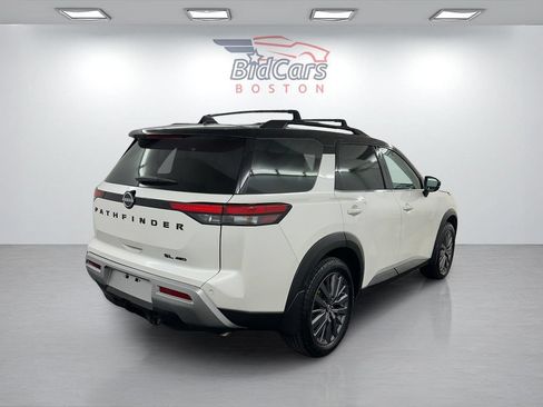 Used 2023 Nissan Pathfinder SL w/ SL Premium Package AWD/4WD image 4