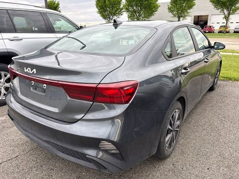 Certified 2022 Kia Forte LXS w/ LXS Technology Package FWD image 13
