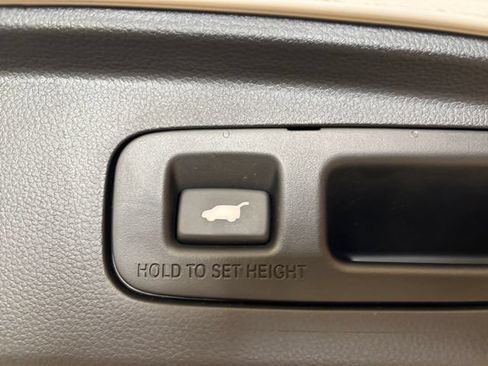 Used 2024 Honda CR-V EX-L image 20