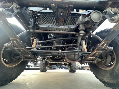 Used 1989 Jeep Wrangler Laredo image 34