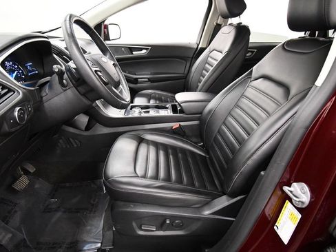 Used 2020 Ford Edge SEL w/ Convenience Package AWD/4WD image 11