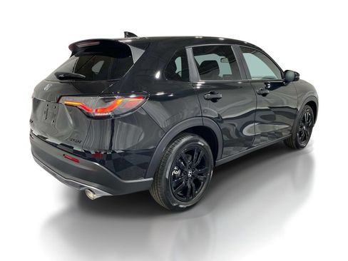 New 2026 Honda HR-V Sport image 4
