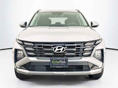 Used 2025 Hyundai Tucson SEL AWD/4WD image 2