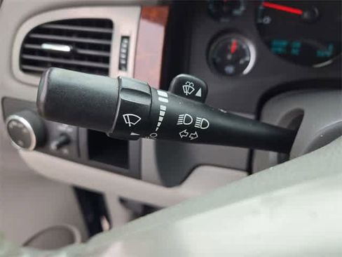 Used 2013 Chevrolet Avalanche LT w/ All-Star Edition image 26