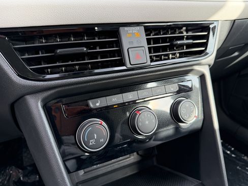 New 2026 Volkswagen Taos S image 19