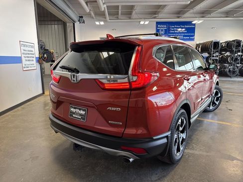 Used 2018 Honda CR-V Touring image 5