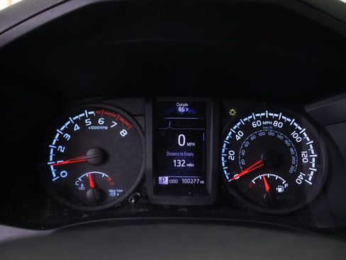 Used 2019 Toyota Tacoma SR RWD image 21