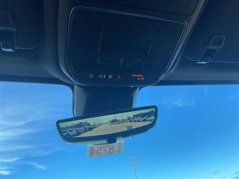 Used 2025 Chevrolet Equinox RS w/ Safety and Technology Package FWD image 22