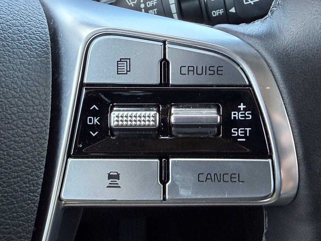 Used 2022 Kia Telluride EX w/ EX Premium Package AWD/4WD image 17