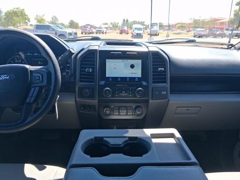 Used 2022 Ford F250 XL w/ Power Equipment Group AWD/4WD image 17