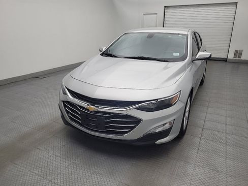 Used 2020 Chevrolet Malibu LT FWD image 15