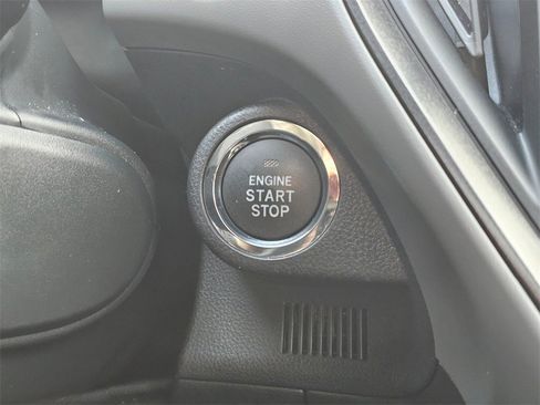 Used 2025 Subaru Crosstrek 2.5i Sport w/ Crosstrek Mirror Package image 32