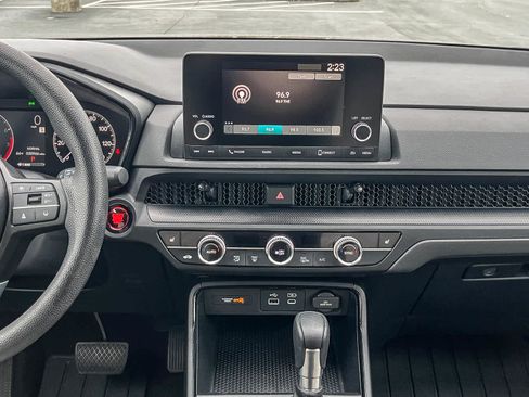 Used 2024 Honda CR-V EX image 12