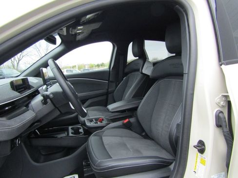 Used 2025 Ford Mustang Mach-E GT AWD/4WD image 15