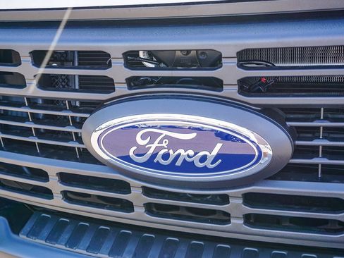 New 2025 Ford F350 XL image 4