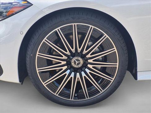 New 2026 Mercedes-Benz CLE 300 4MATIC Coupe image 9