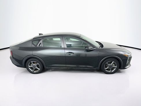 Used 2025 Kia K4 FWD image 10