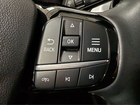 Used 2024 Ford Escape Platinum AWD/4WD image 19