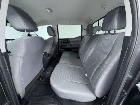 Used 2021 Toyota Tacoma SR AWD/4WD image 18