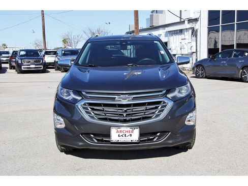 Used 2021 Chevrolet Equinox Premier image 2