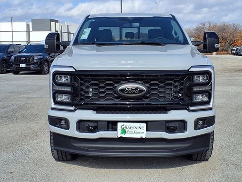 New 2026 Ford F350 Lariat w/ Black Appearance Package image 2