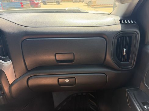 Used 2021 Chevrolet Silverado 2500 W/T w/ WT Convenience Package AWD/4WD image 29