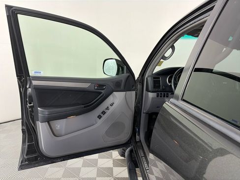 Used 2007 Toyota 4Runner Sport AWD/4WD image 10