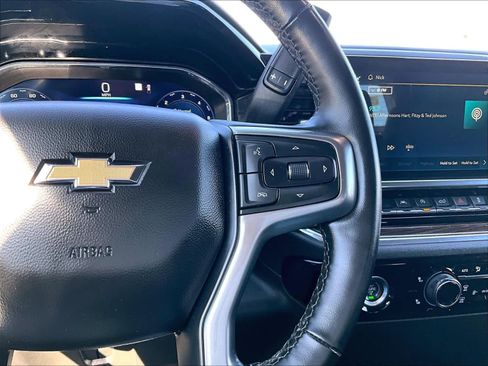 Used 2023 Chevrolet Silverado 1500 LT image 24