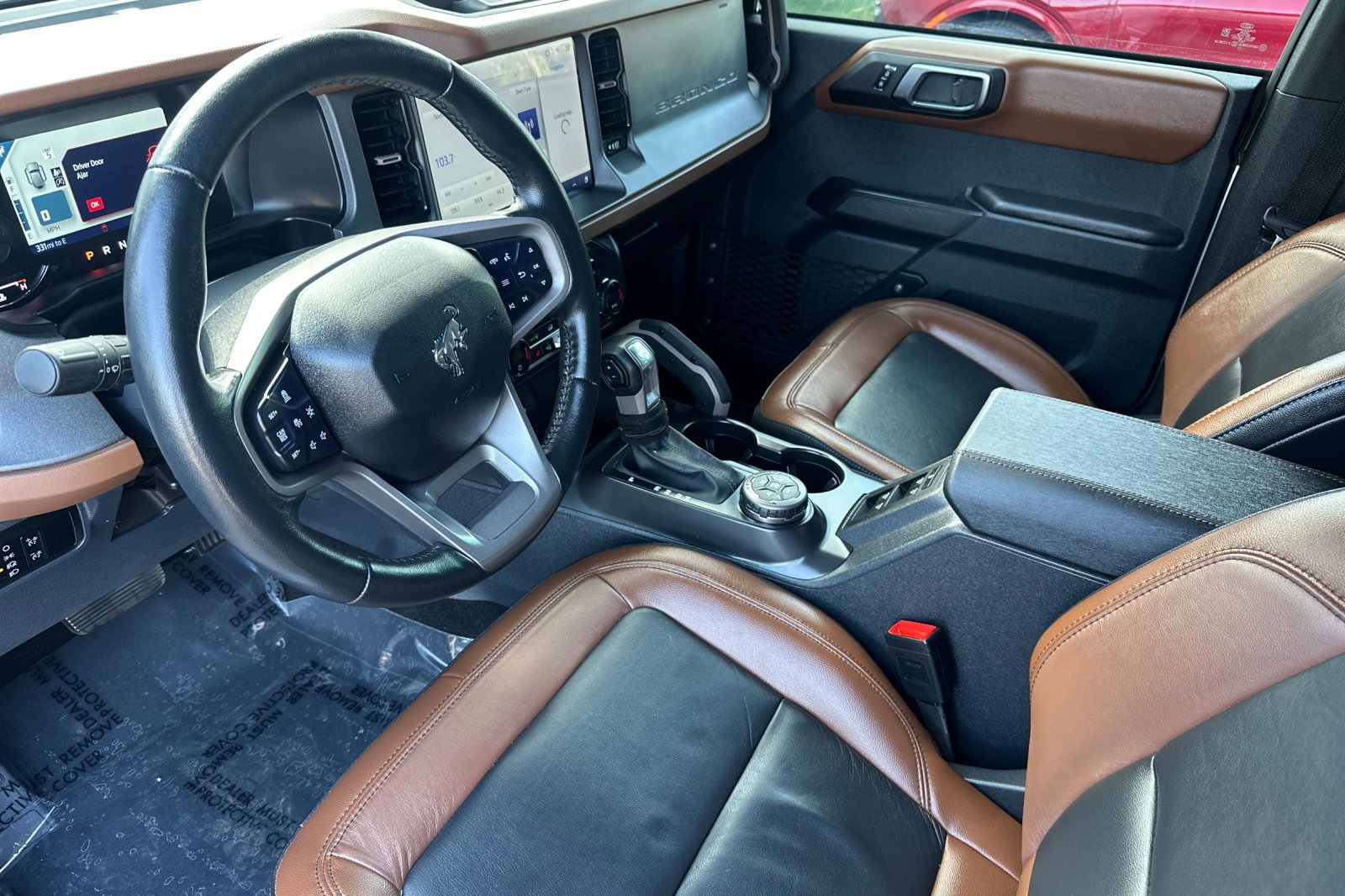 Used 2024 Ford Bronco Outer Banks w/ Sasquatch Package AWD/4WD image 10