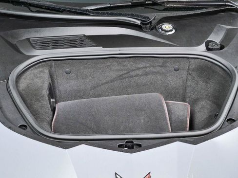 Used 2024 Chevrolet Corvette Z06 RWD image 35