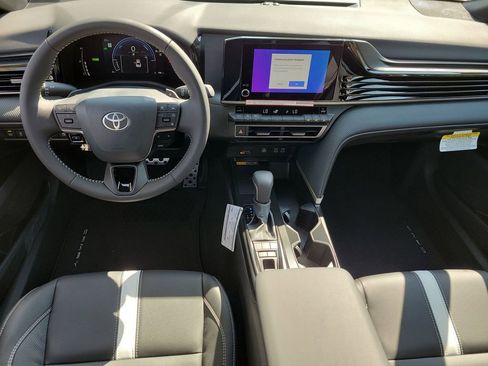 New 2026 Toyota Camry SE image 27