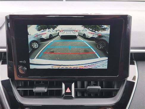 Certified 2025 Toyota Corolla SE image 14