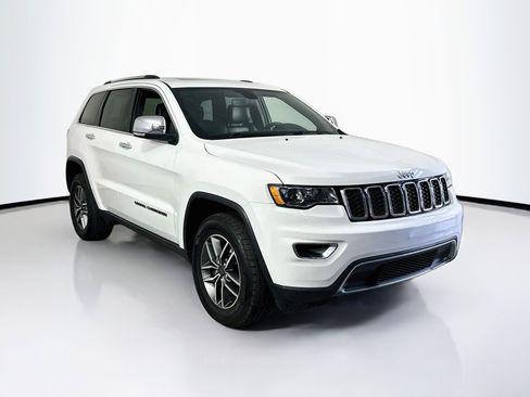 Used 2021 Jeep Grand Cherokee Limited AWD/4WD image 3