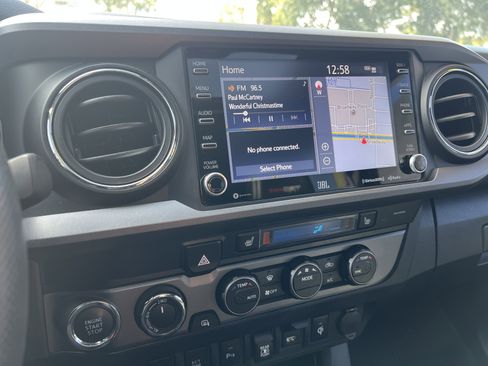 Used 2020 Toyota Tacoma TRD Pro image 30