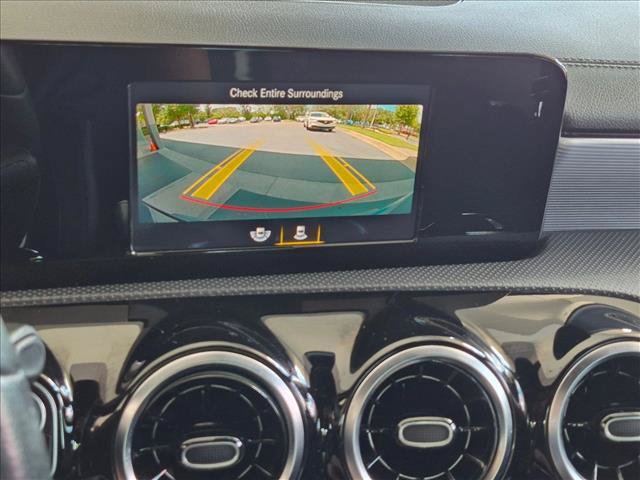 Used 2020 Mercedes-Benz CLA 250 image 14