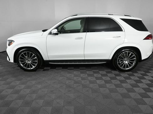 Used 2026 Mercedes-Benz GLE 450 4MATIC image 3