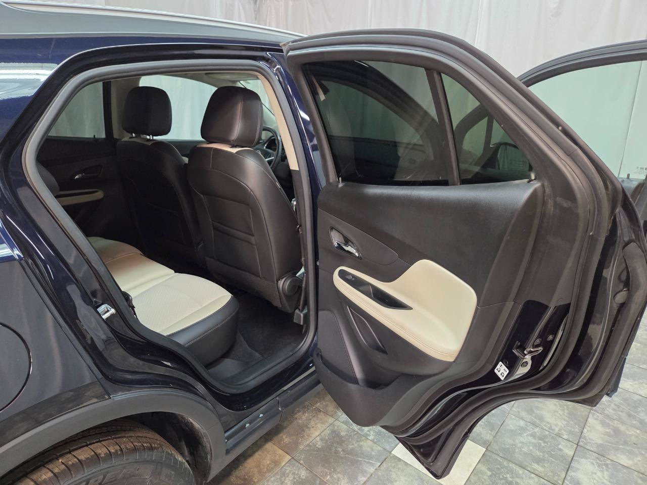 Used 2022 Buick Encore Preferred w/ Safety Package AWD/4WD image 12