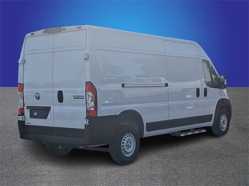 Used 2025 RAM ProMaster 2500 w/ Storage Group image 4
